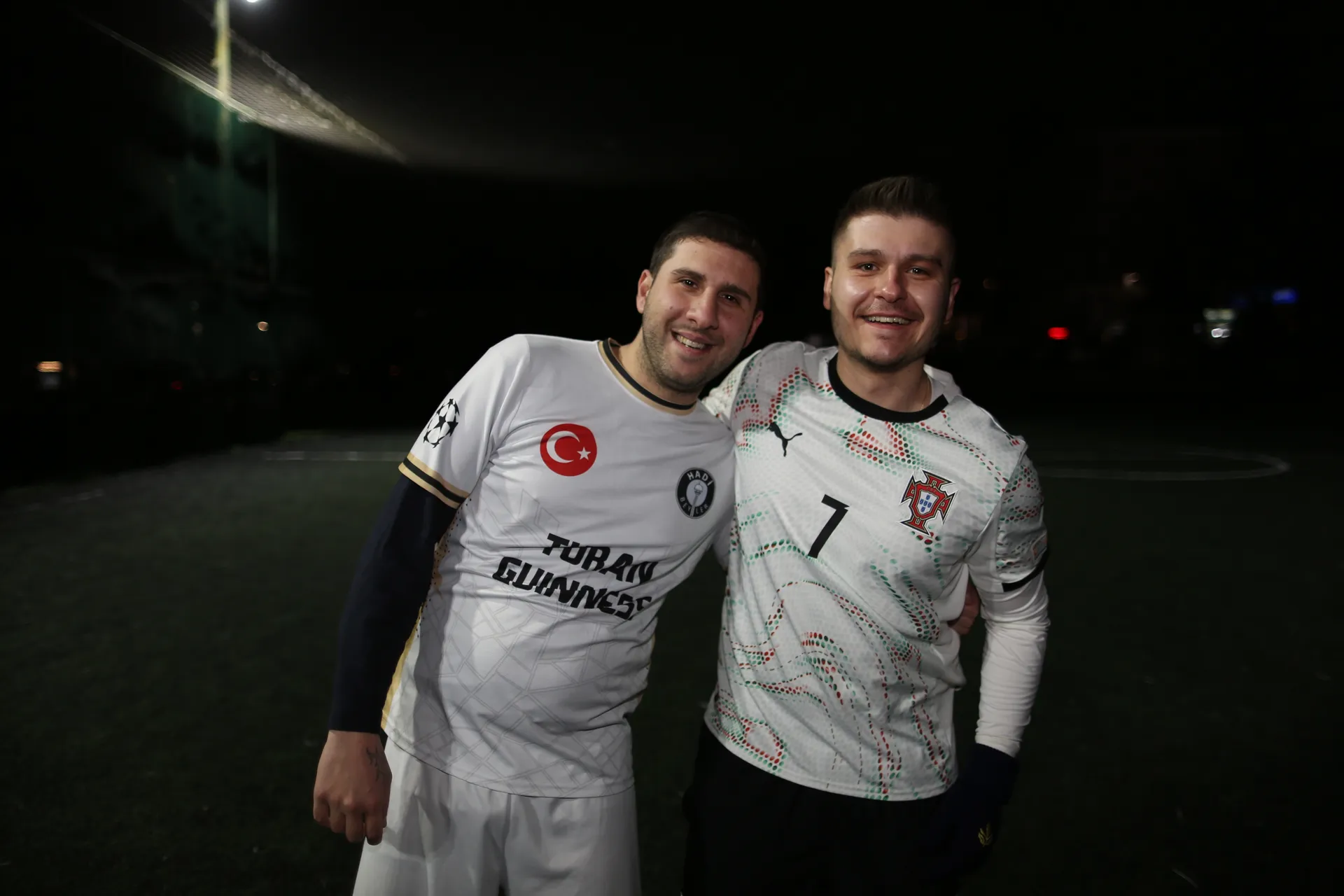 Hadi Beyler futbol takımı saha içi aksiyon anı